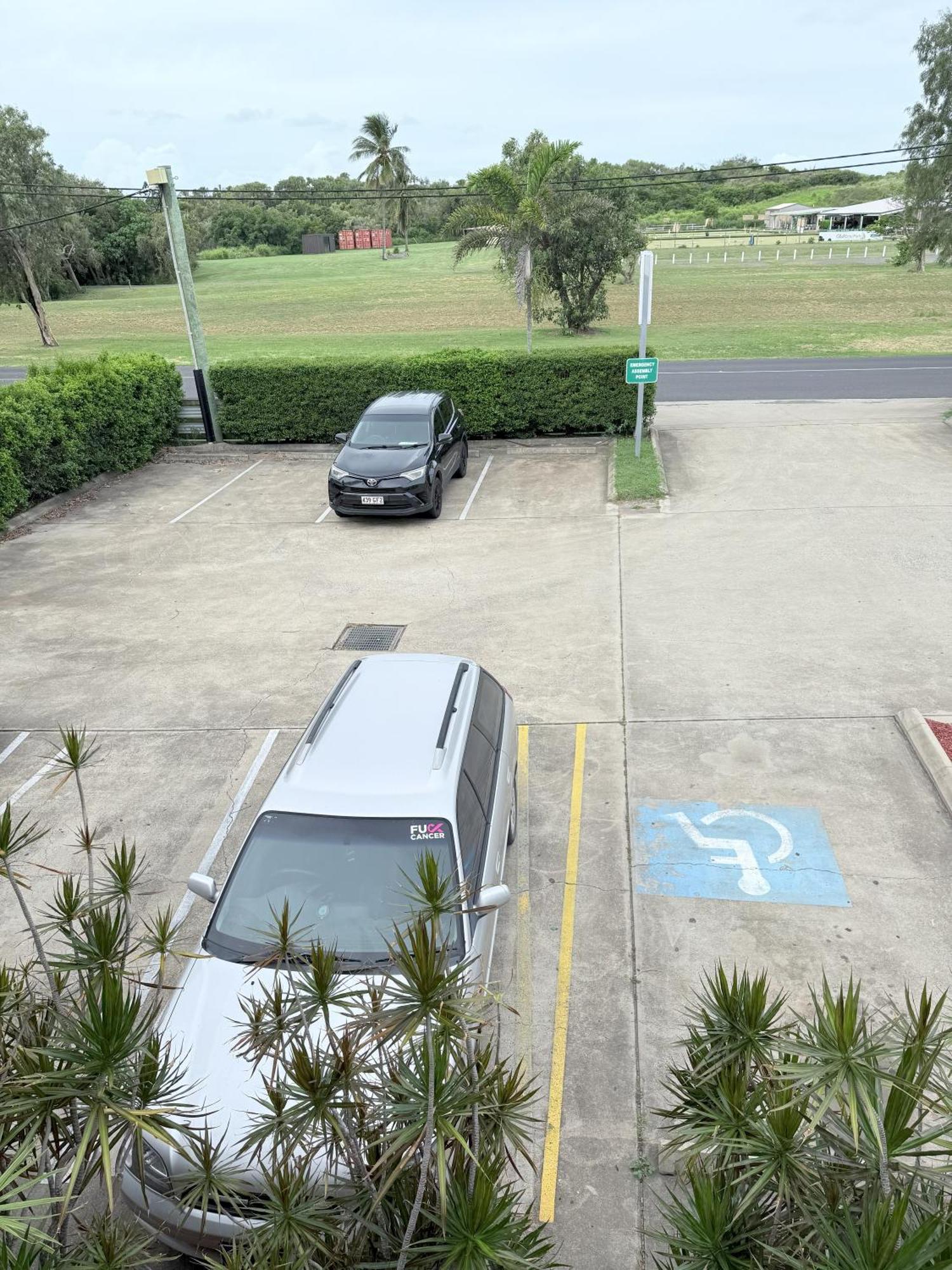 Emu Park Beach Resort Luaran gambar